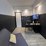 Echec Et Mat Chic - Gare & Hyper Centre Апартаменты *